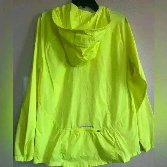 Champion Windbreaker - Picture 2 of 3